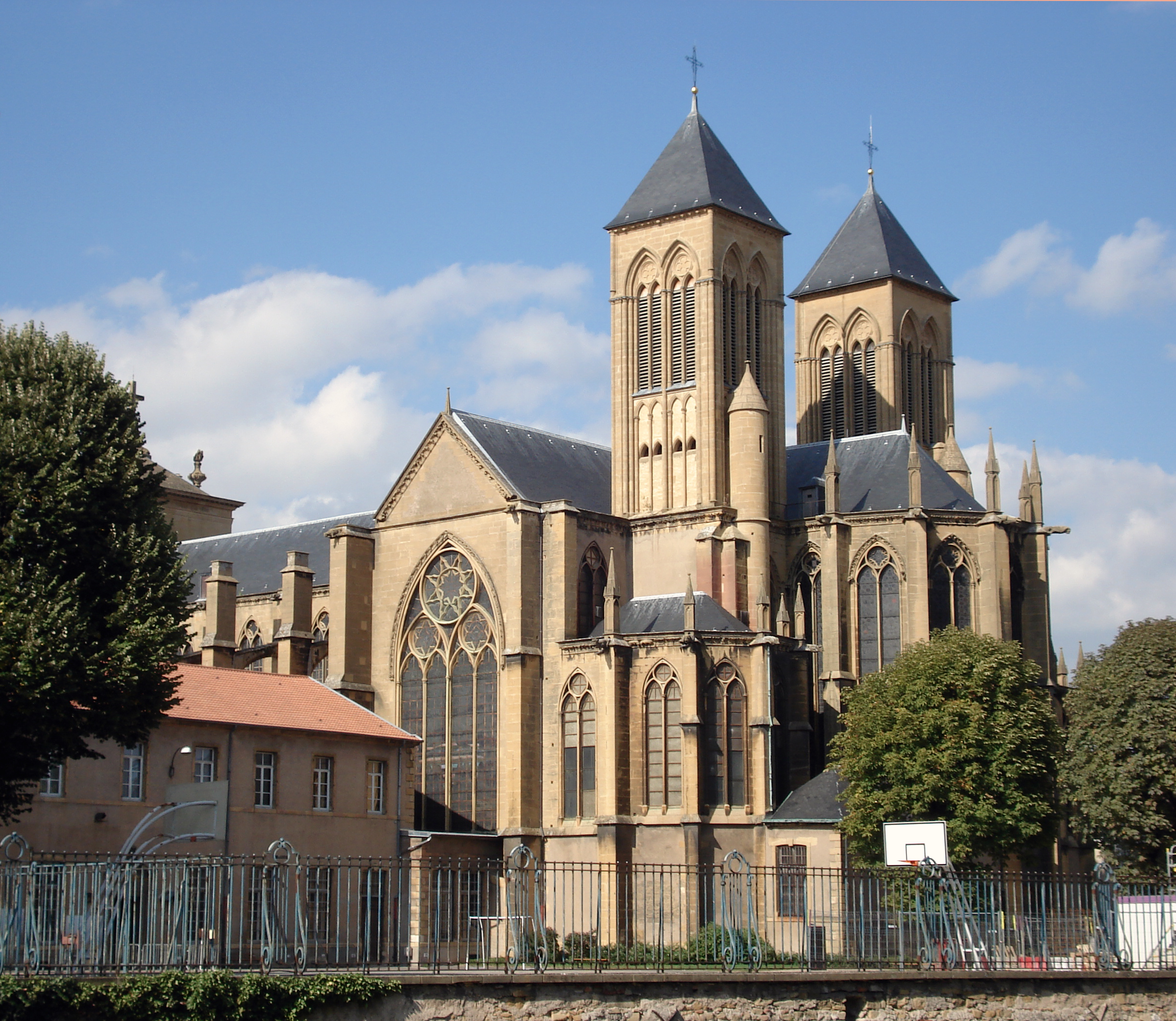Basilica Saint-Vincent