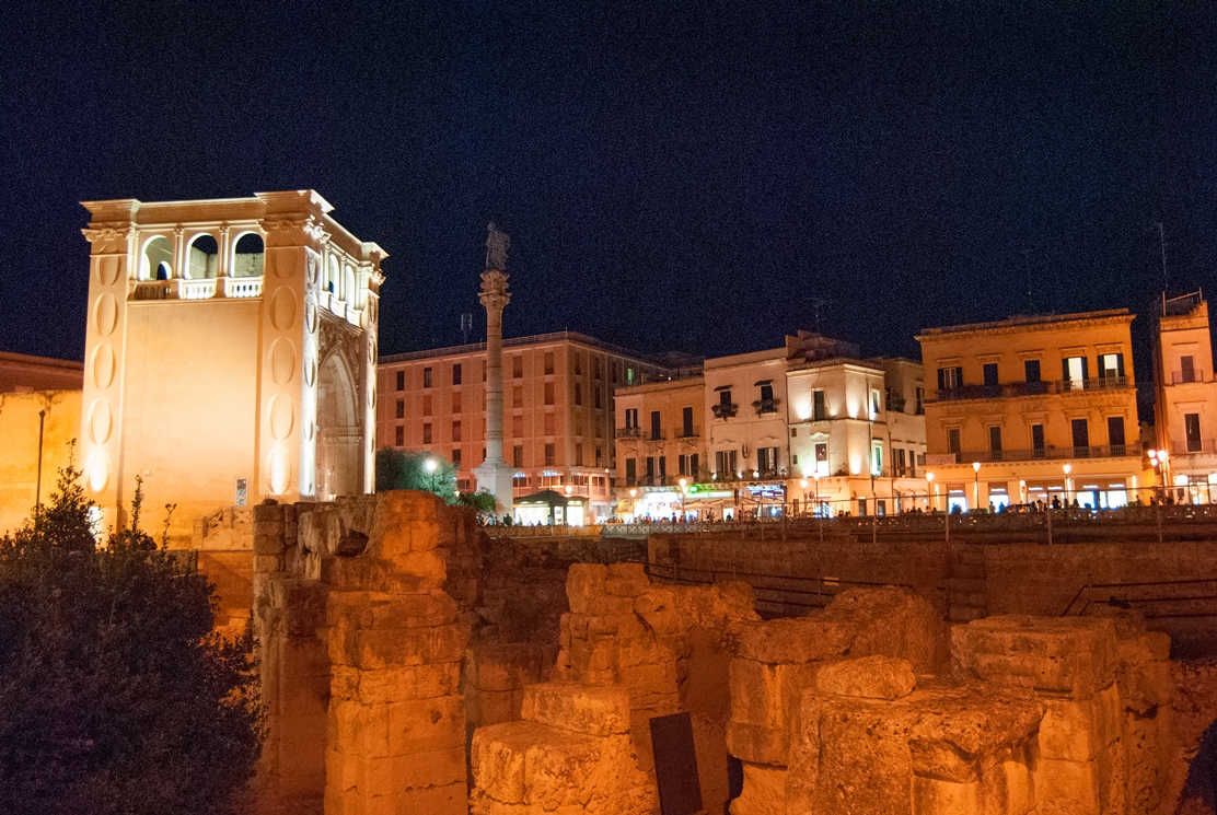 Lecce Anfiteatro Romano Notturno