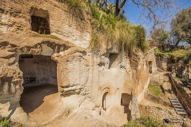 All improvviso il Paradiso…..A pochi km da Tropea, “La Città di Pietra” di Zungri